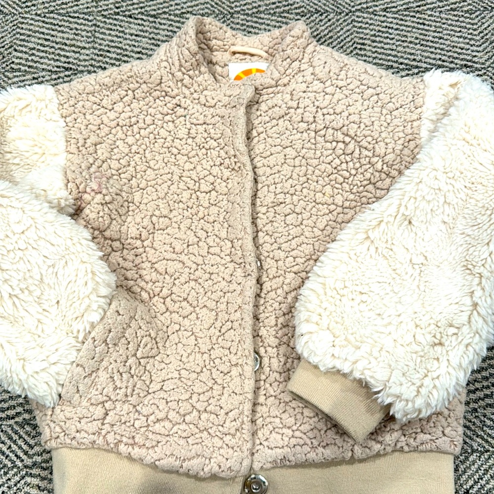 Faux Fur Light Jacket